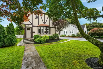 356 Marietta Avenue, Hawthorne, NY 10532 - Photo 3