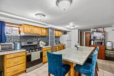 15026 122nd Street, Ozone Park, NY 11420 - Photo 37
