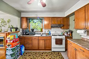 150-26 122nd St, Ozone Park, NY 11420 - Photo 13