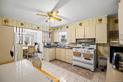 15026 122nd Street, Ozone Park, NY 11420 - Photo 23