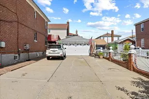 150-26 122nd St, Ozone Park, NY 11420 - Photo 5
