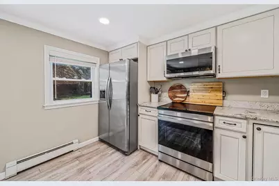 150 Serpentine Lane, Islandia, NY 11749 - Photo 9