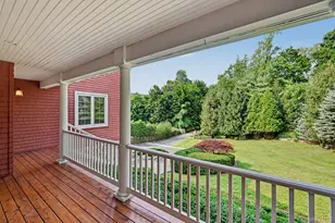 1800 Saw Mill River Rd, White Plains, NY 10607 - Photo 5