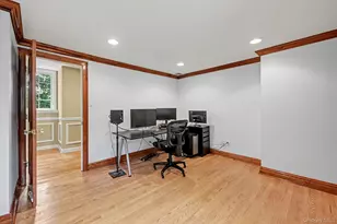 1800 Saw Mill River Rd, White Plains, NY 10607 - Photo 25