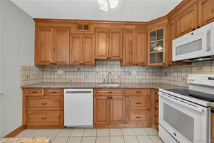 196 Long Hill Dr, Yorktown Heights, NY 10598 - Photo 9