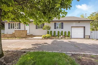 371 Grand Boulevard, Deer Park, NY 11729 - Photo 1