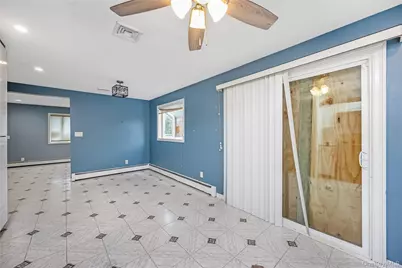 371 Grand Boulevard, Deer Park, NY 11729 - Photo 11