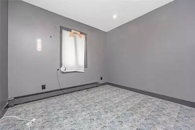 371 Grand Boulevard, Deer Park, NY 11729 - Photo 19