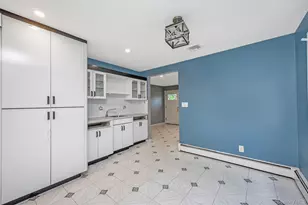 371 Grand Blvd, Deer Park, NY 11729 - Photo 9