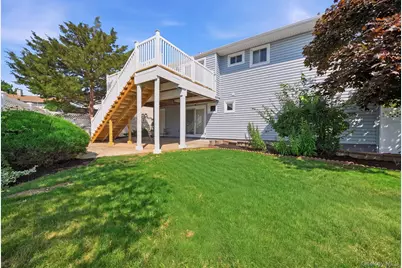 133 Meister Boulevard, Freeport, NY 11520 - Photo 23