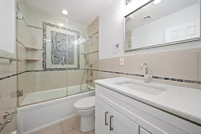 133 Meister Boulevard, Freeport, NY 11520 - Photo 17