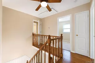 117 Selden Blvd, Centereach, NY 11720 - Photo 29