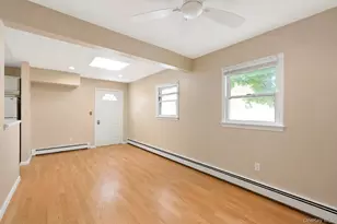 117 Selden Blvd, Centereach, NY 11720 - Photo 23