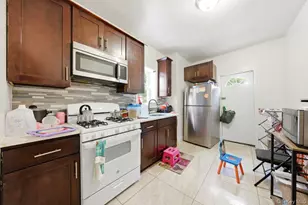 4412 Bronx Blvd, Bronx, NY 10470 - Photo 11