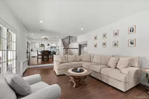 39 Marie Dr, Huntington, NY 11743 - Photo 7
