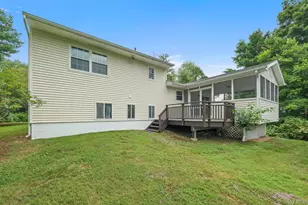 9 Barnes Dr, Wappingers Falls, NY 12590 - Photo 35