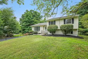 9 Barnes Dr, Wappingers Falls, NY 12590 - Photo 3