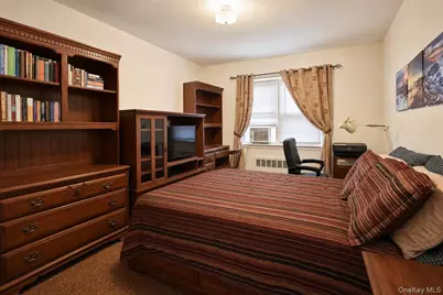 107-45 100th Street, Ozone Park, NY 11417 - Photo 9
