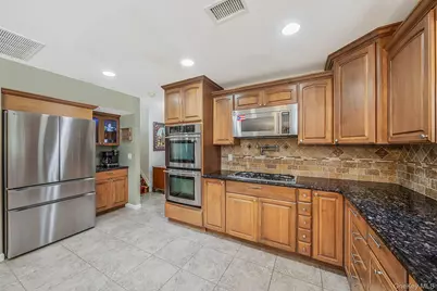 411 Robinson Avenue, Patchogue, NY 11772 - Photo 11