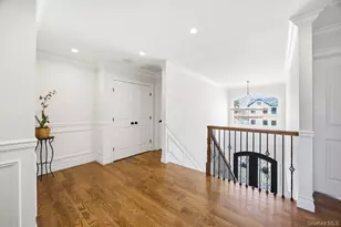 295 Dorchester Rd, Garden City, NY 11530 - Photo 19