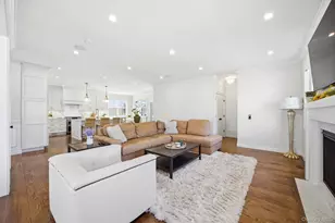 295 Dorchester Rd, Garden City, NY 11530 - Photo 9