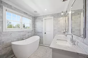 295 Dorchester Rd, Garden City, NY 11530 - Photo 23