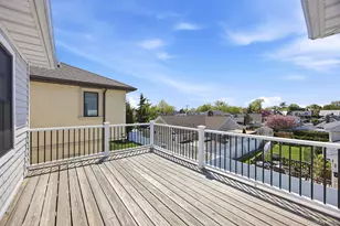 295 Dorchester Rd, Garden City, NY 11530 - Photo 31