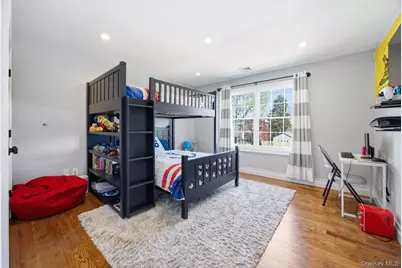 295 Dorchester Road, Garden City, NY 11530 - Photo 25