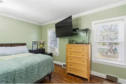278 Ferndale Boulevard, Islip, NY 11751 - Photo 19