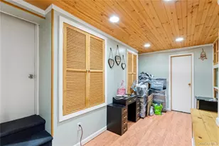 278 Ferndale Blvd, Islip, NY 11751 - Photo 23