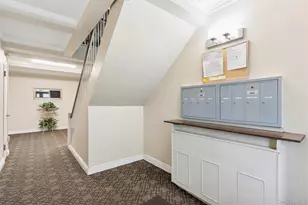 1195 E Broadway, Hewlett, NY 11557 - Photo 15