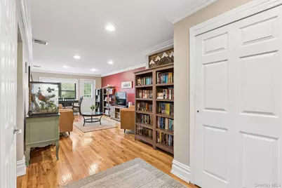 1195 E Broadway #L21, Hewlett, NY 11557 - Photo 7