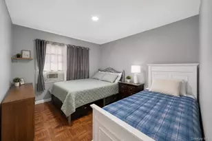 25 Putnam Ave, West Babylon, NY 11704 - Photo 7