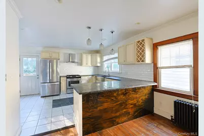33 Fitchett Street, Poughkeepsie, NY 12601 - Photo 9