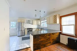 33 Fitchett St, Poughkeepsie, NY 12601 - Photo 9