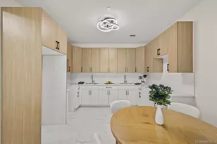 17 Lazer Ct, Spring Valley, NY 10977 - Photo 7