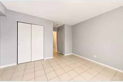 29 Tappen Court, New York, NY 10304 - Photo 7