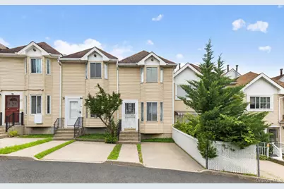 29 Tappen Court, New York, NY 10304 - Photo 1