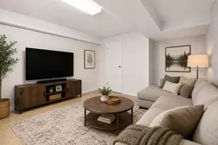 29 Tappen Ct, New York, NY 10304 - Photo 15