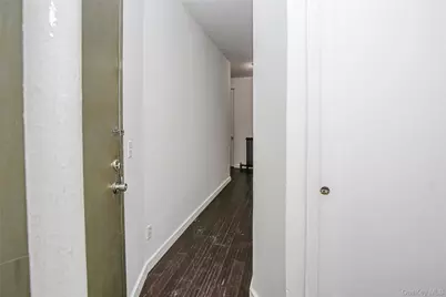 221 Howard Avenue #1R, Brooklyn, NY 11233 - Photo 3