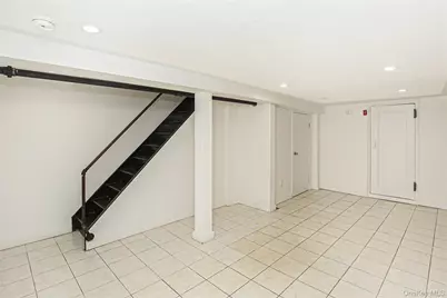 221 Howard Avenue #1R, Brooklyn, NY 11233 - Photo 15