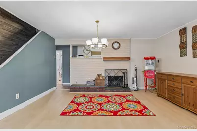 170 Tardy Lane S, Wantagh, NY 11793 - Photo 7