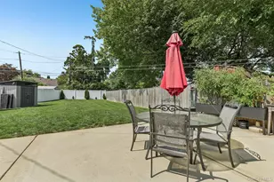 170 Tardy Ln S, Wantagh, NY 11793 - Photo 25