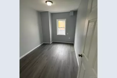 21813 Jamaica Avenue, Queens Village, NY 11428 - Photo 5