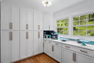 1108 Post Rd, Scarsdale, NY 10583 - Photo 17