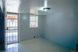 179-10 Mathewson Ct, Jamaica, NY 11434 - Photo 13