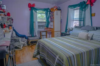 17910 Mathewson Court, Jamaica, NY 11434 - Photo 5