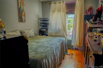 17910 Mathewson Court, Jamaica, NY 11434 - Photo 7