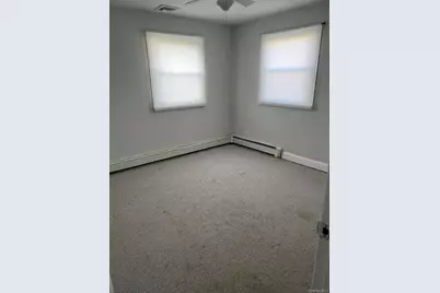 822 9th Street, West Babylon, NY 11704 - Photo 7