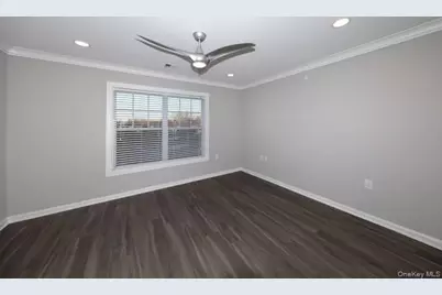 1 Charles Pond Drive #1-124, Coram, NY 11727 - Photo 7